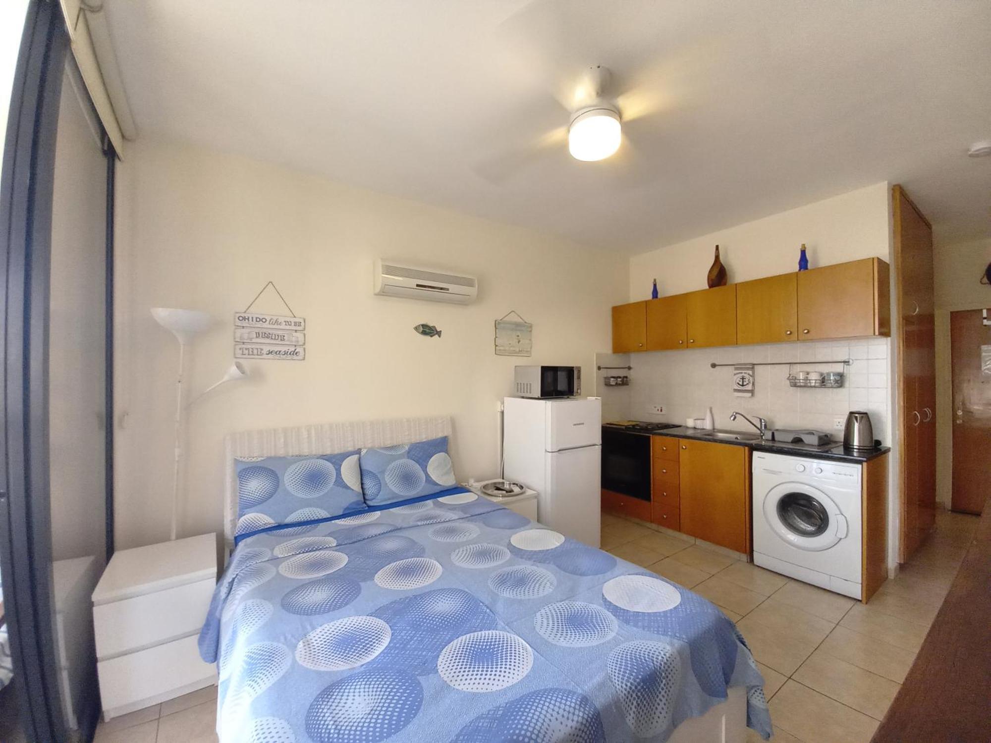 Montehugh Apartment Larnaca Exterior foto
